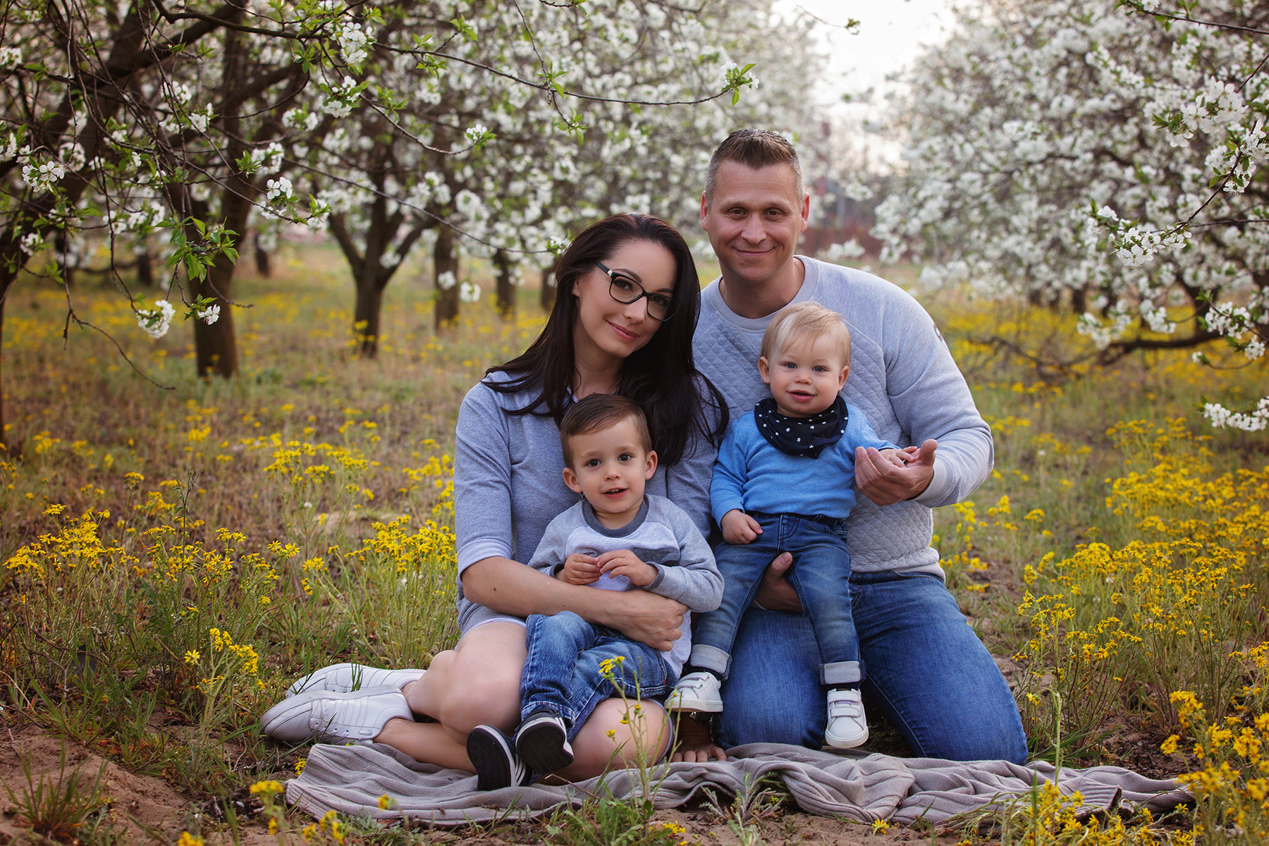 Te is szeretnél hasonló képeket? Foglalj most 10% kedvezményt kapsz!